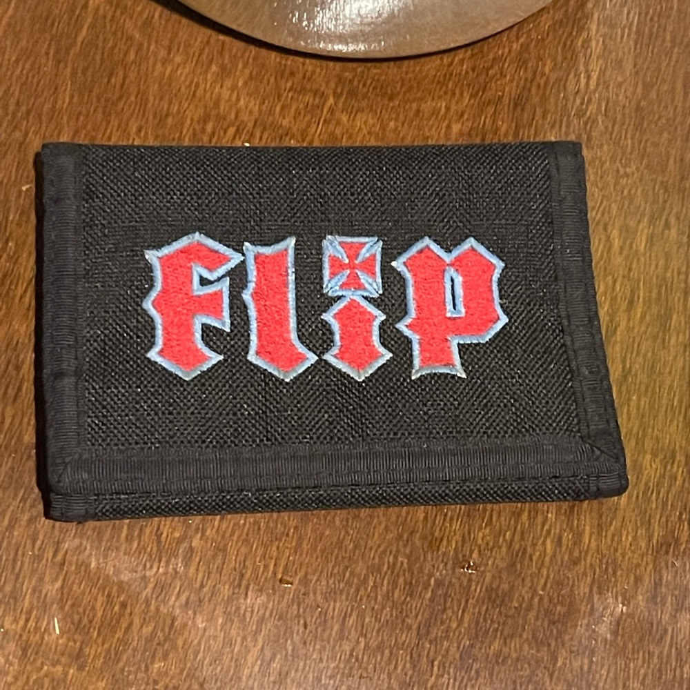 Flip Skateboards Vintage Wallet With Grommet